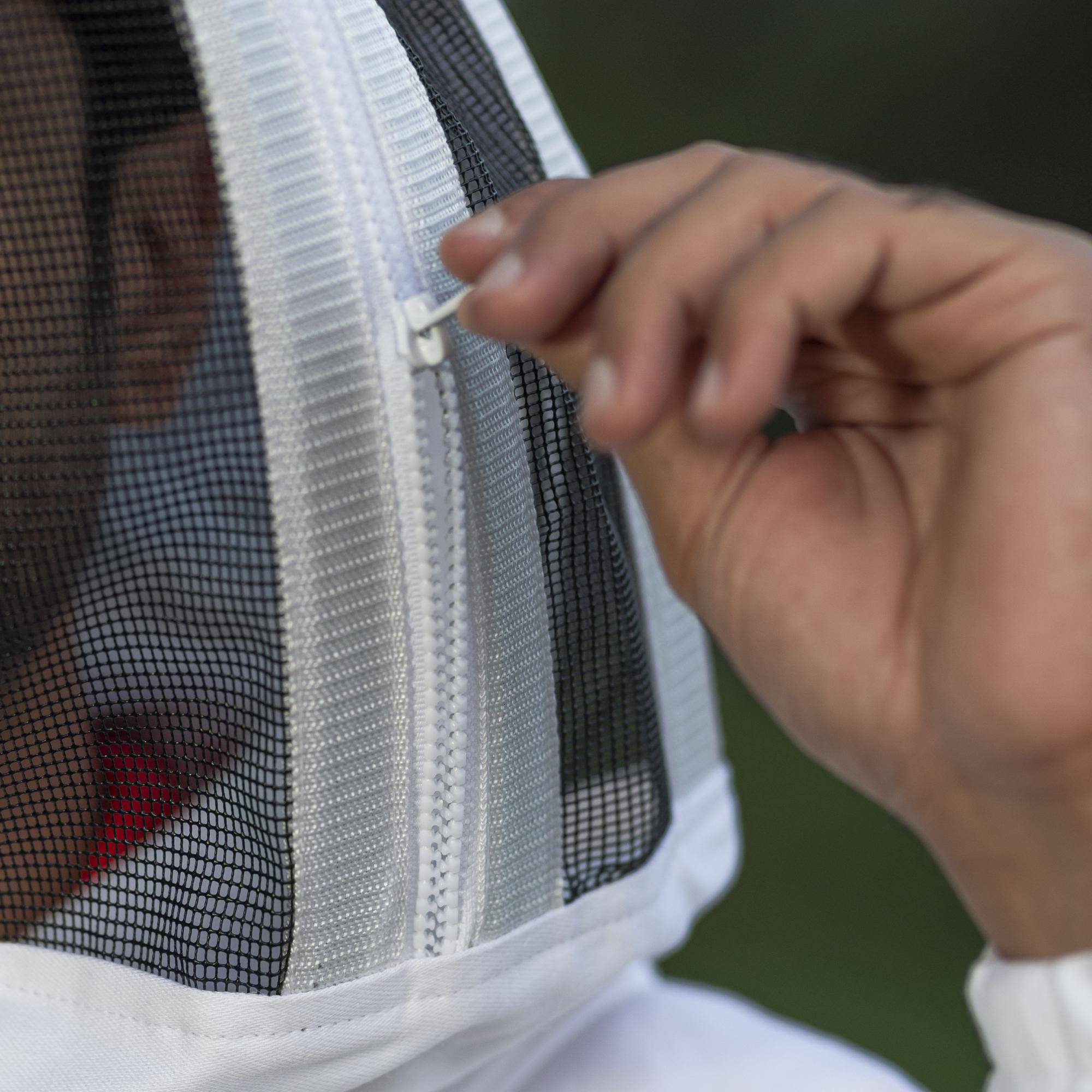 Outfit Bee Suit – Premium non-flammable beekeeping suit with fencing veil,