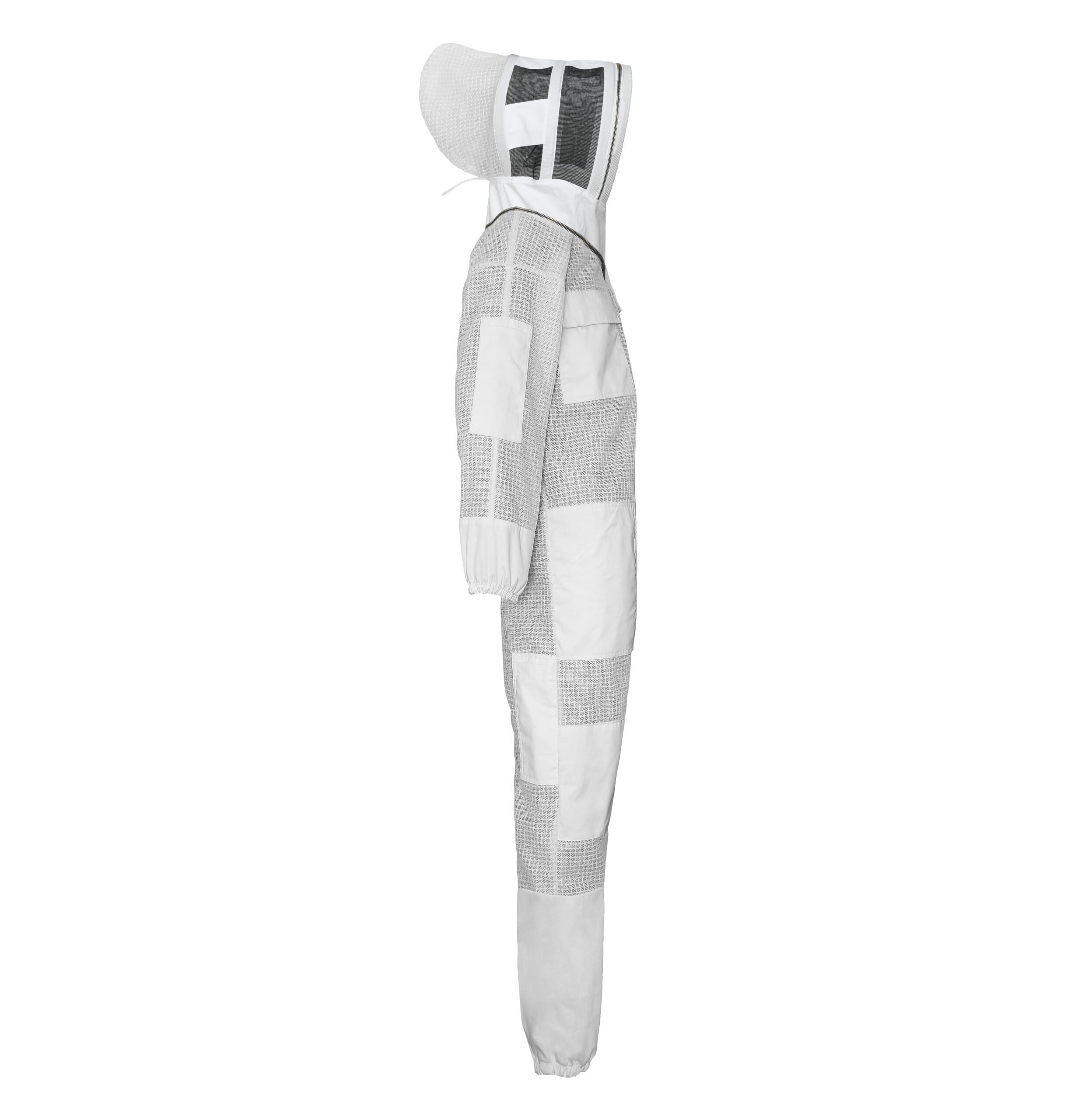 Best beekeeping suits uk with 3-layer vented protection in the UK, offering superior sting-proof safety, comfort, and durability. Perfect for professional and hobbyist beekeepers